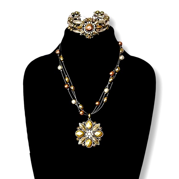 COLDWATER CREEK Tri-tone Antiqued Rustic Flower Cuff - Picture 5 of 9